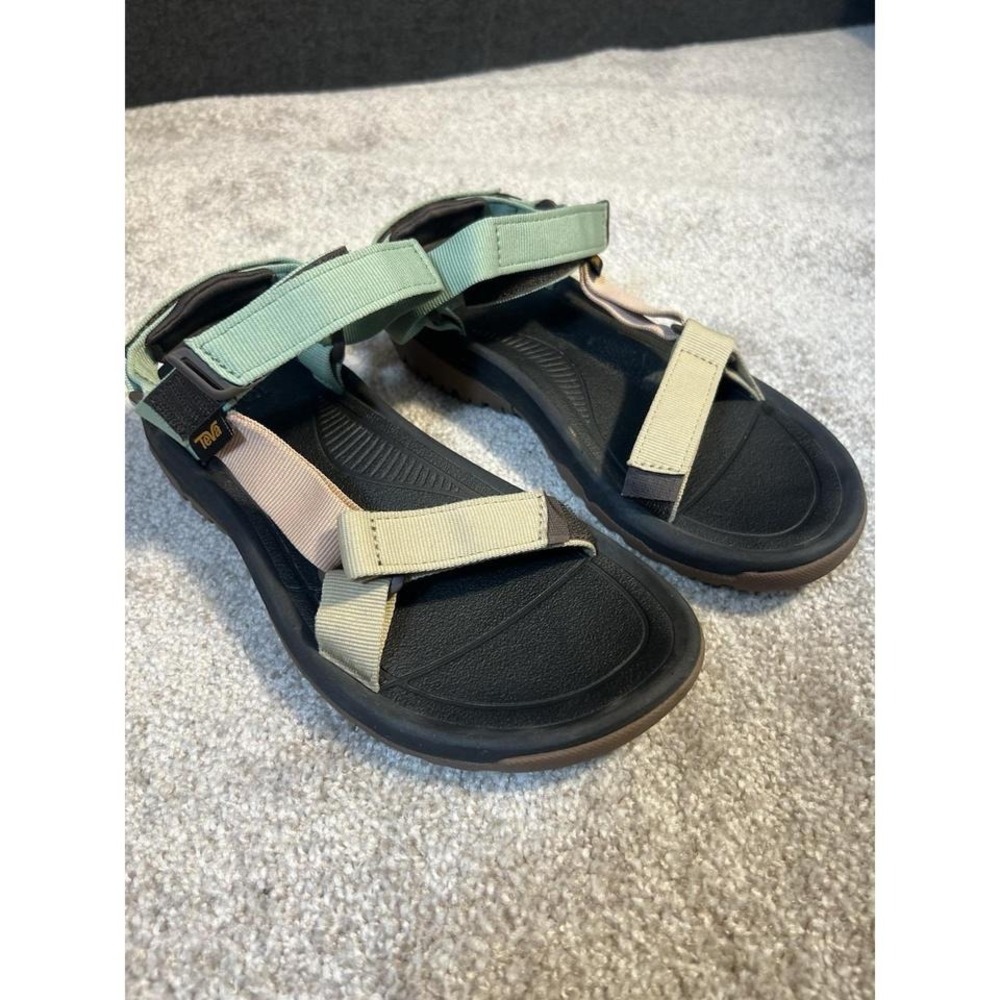 Teva Sandals size 8 hurriane color sport hiking trail